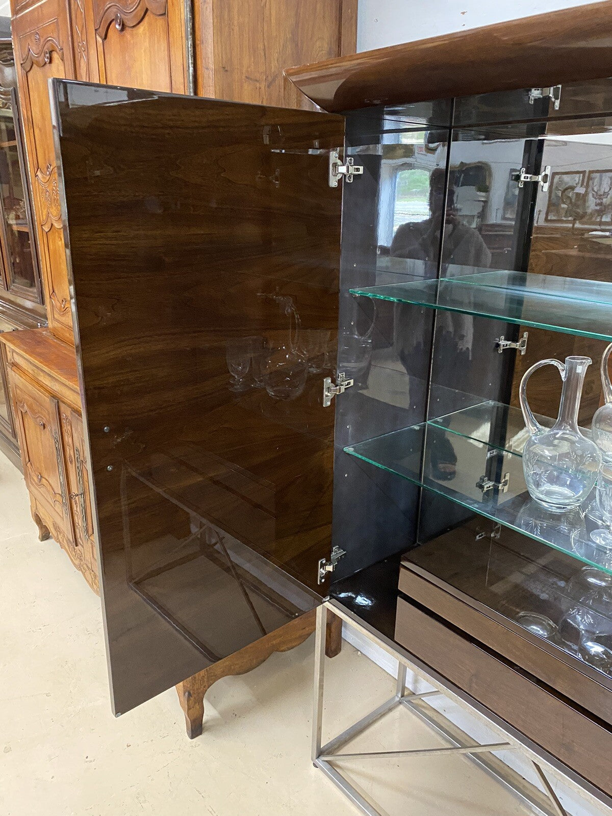 5th AVENUE BY MALERBA ITALIAN LACQUERED MAHOGANY LIQUOR DISPLAY CABINET BAR