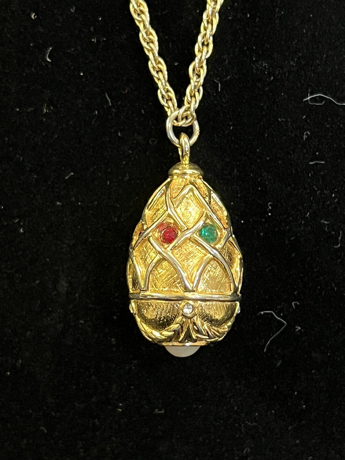 RARE Vtg Joan Rivers Classic Gold-Plated, Blue & Pearl Faberge Egg 32” Necklace