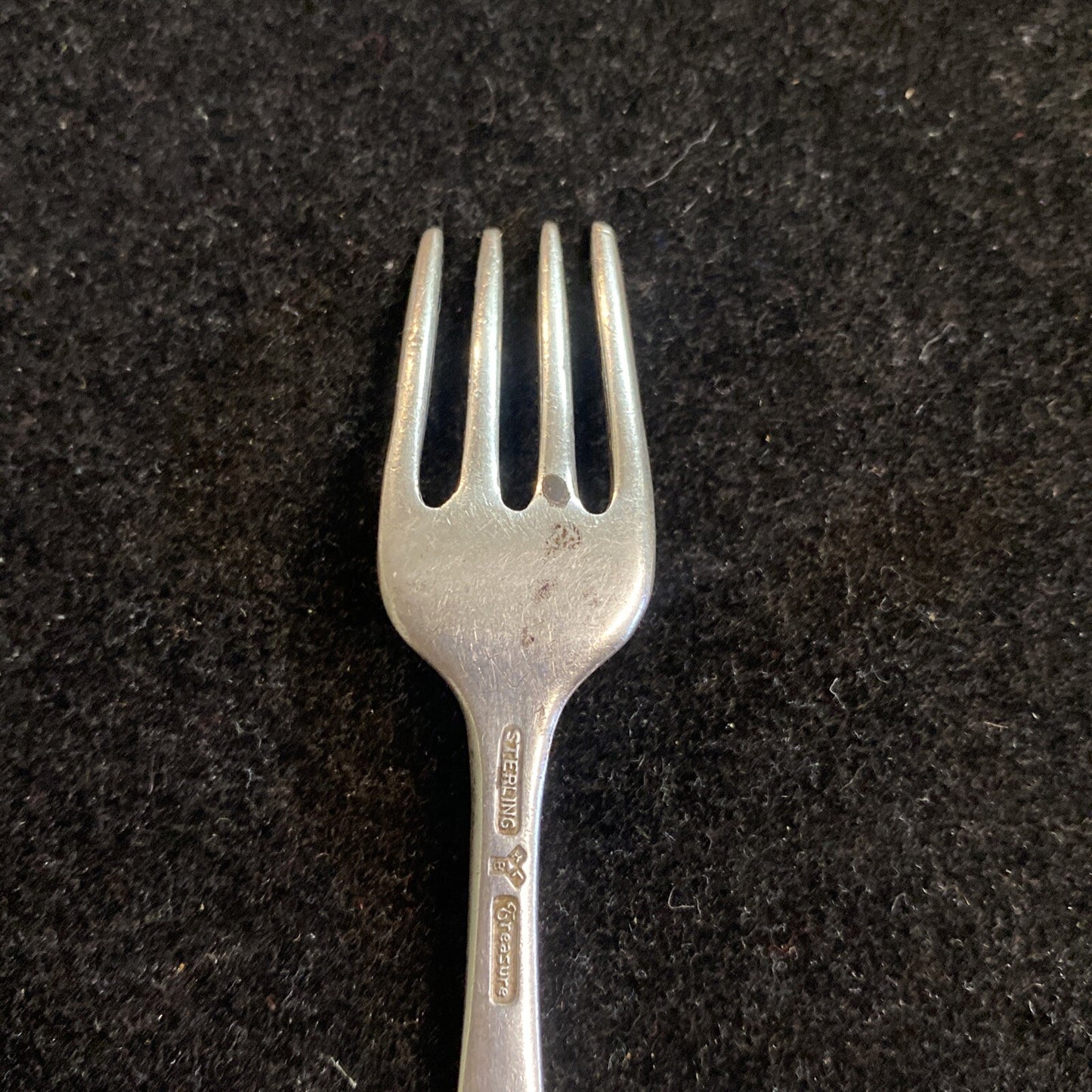 Lunt Sterling 4" Baby Fork 15.4g
