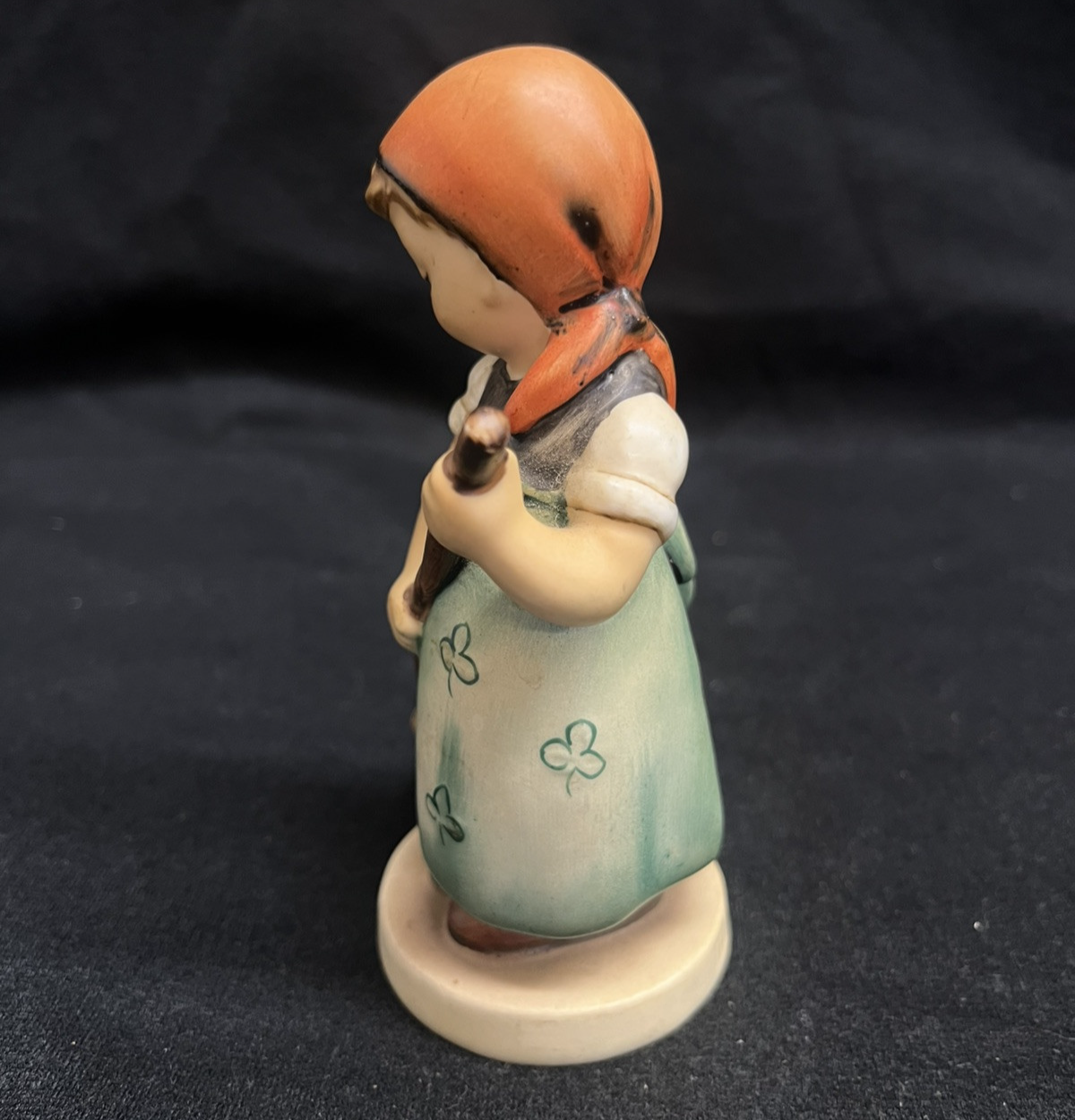 Vintage M.I. Hummel Porcelain “Little Sweeper” Figurine #171 W. Germany