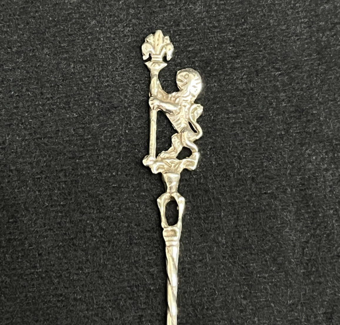 Antique Italian 5g Firenze .800 Silver Heraldic Lion Figural Olive Fork 4"