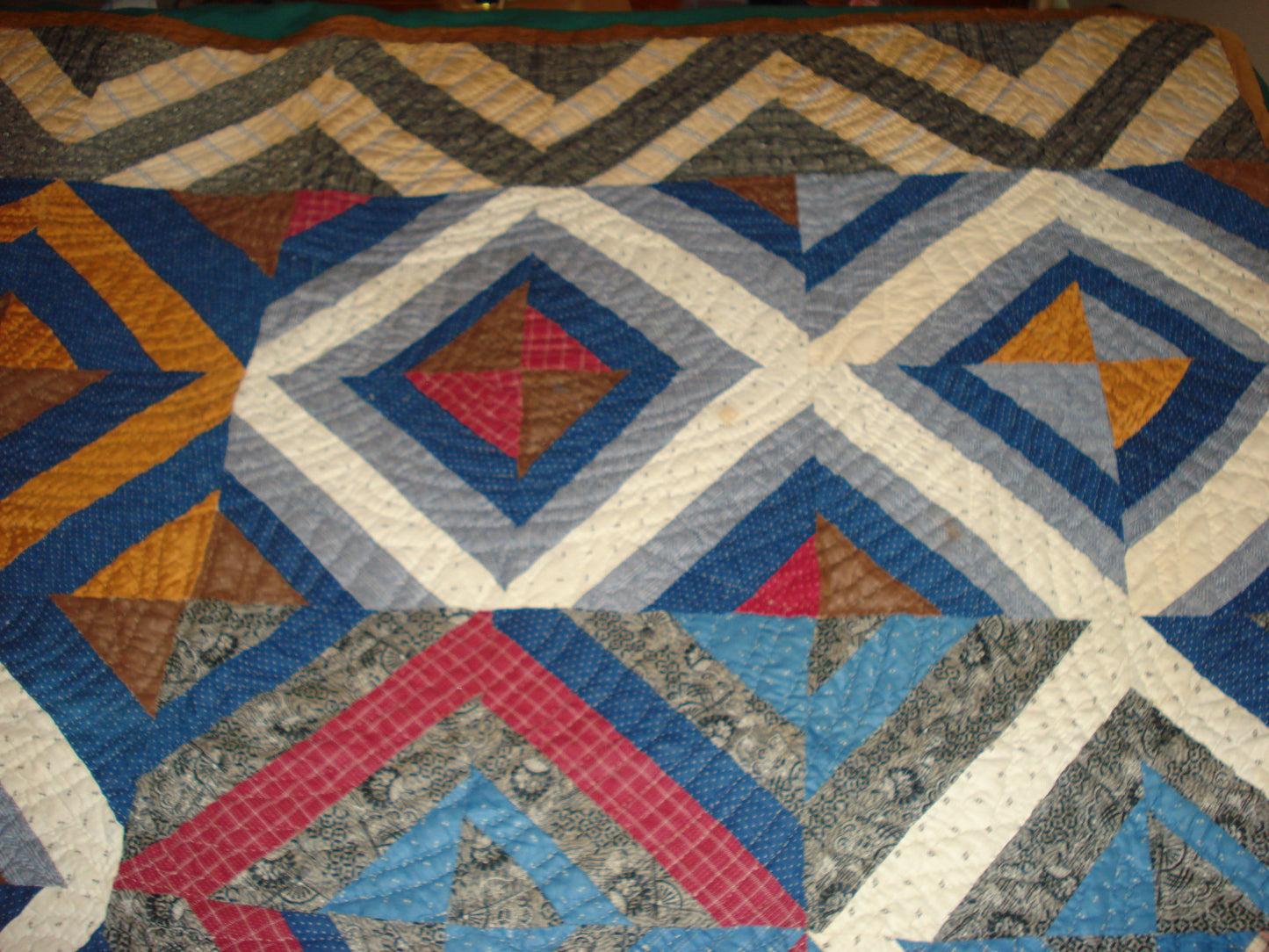 VINTAGE BLUE HANDSTITCHED PATCHWORK APPLIQUE CRAZY QUILT/BEDSPREAD/COMFORTER