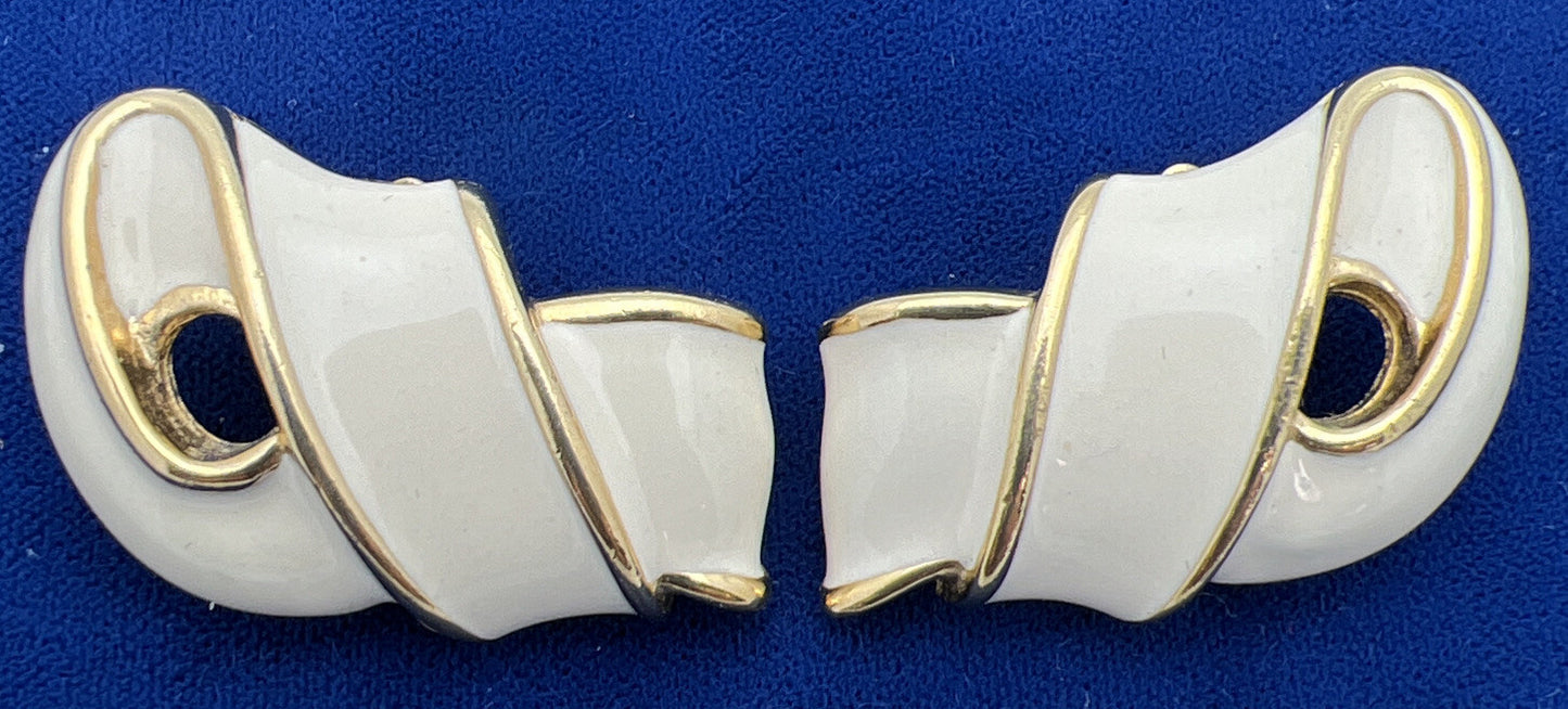 Vintage GIVENCHY - cream enamel - gold tone - Ribbon Knot  CLIP EARRINGS