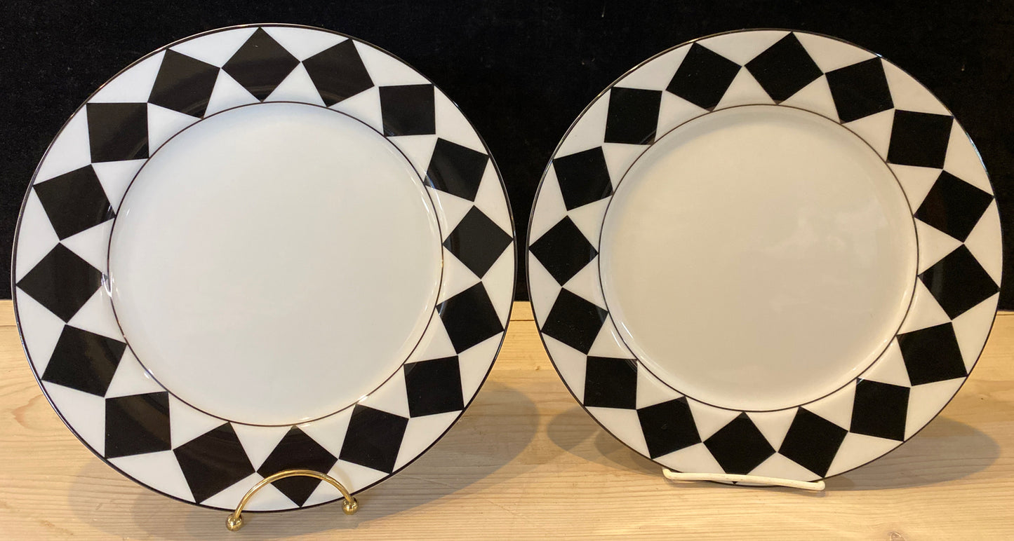 Taitu “Rombi”  Italy Emilio Bergamin 10 3/8” Dinner Plates 1984 Set Of 2