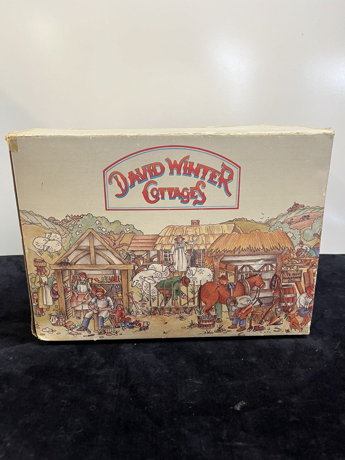 Vtg David Winter Cottages "The Village"   England  1981 Retired