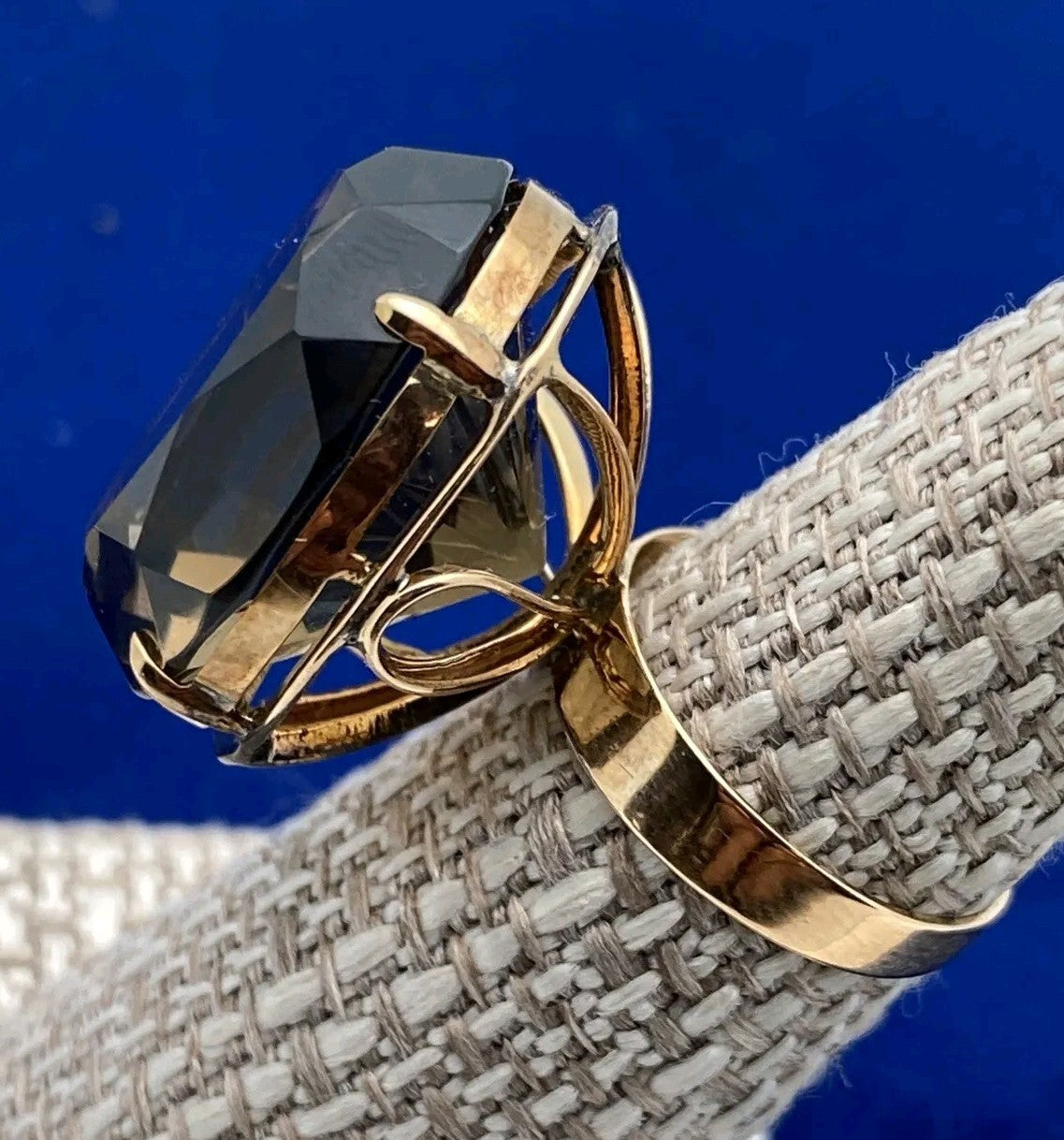 1960's 14K Yellow Gold Large Smoky Topaz Ring Size 6 9.4g