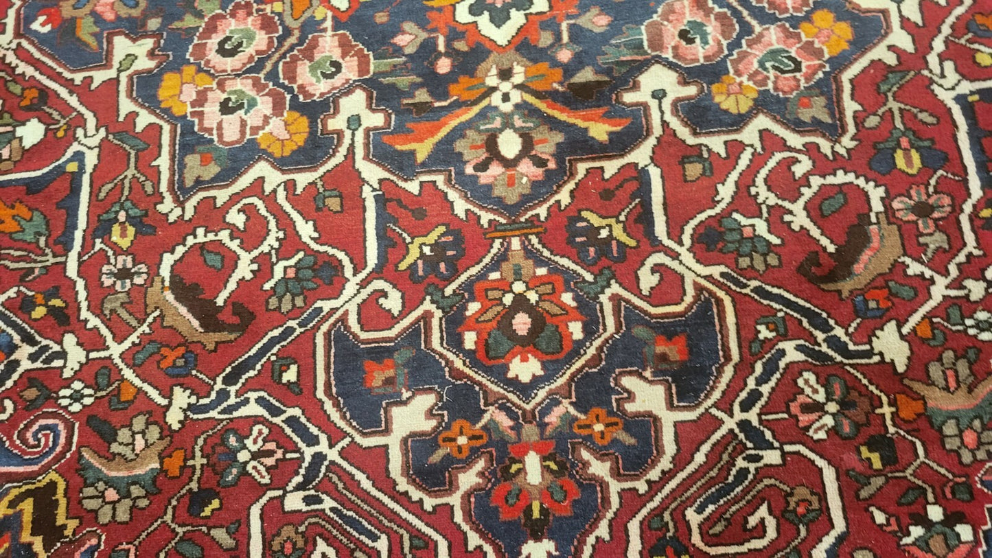 Hand Tied Rug 13 ft x 15 ft Bakhtiar AW8