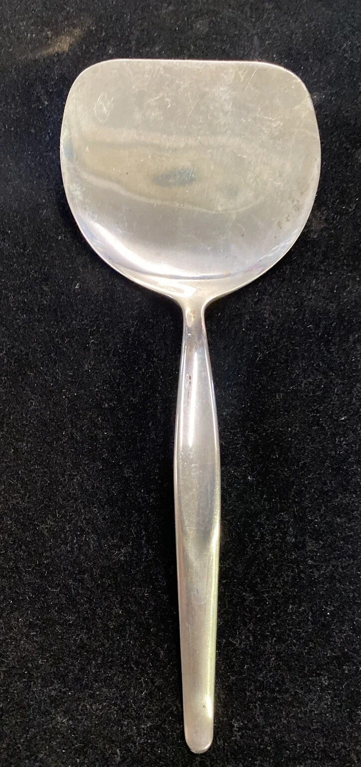 Towle Sterling "Contour" Pattern 7 1/2" Tomato Server CP8