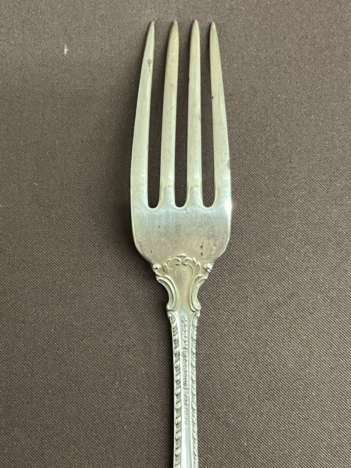 English Gadroon by Gorham 45.7g Sterling Silver Dinner Fork Flatware 7 1/8"