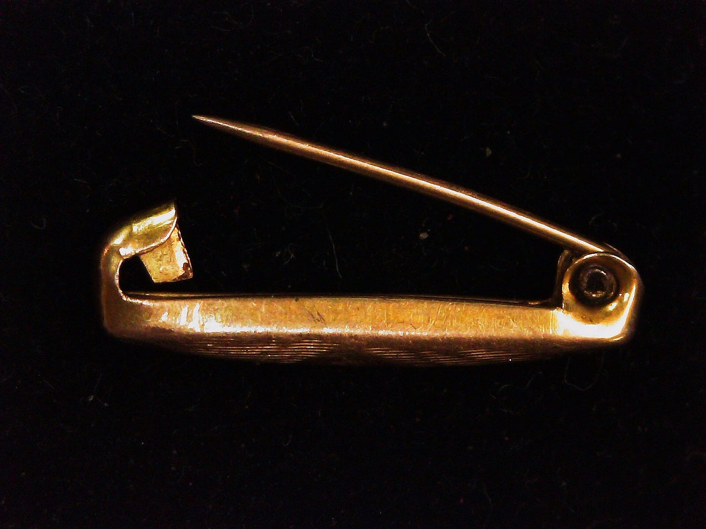 Antique 10k Yellow Gold Baby Beaty Pin 0.3g
