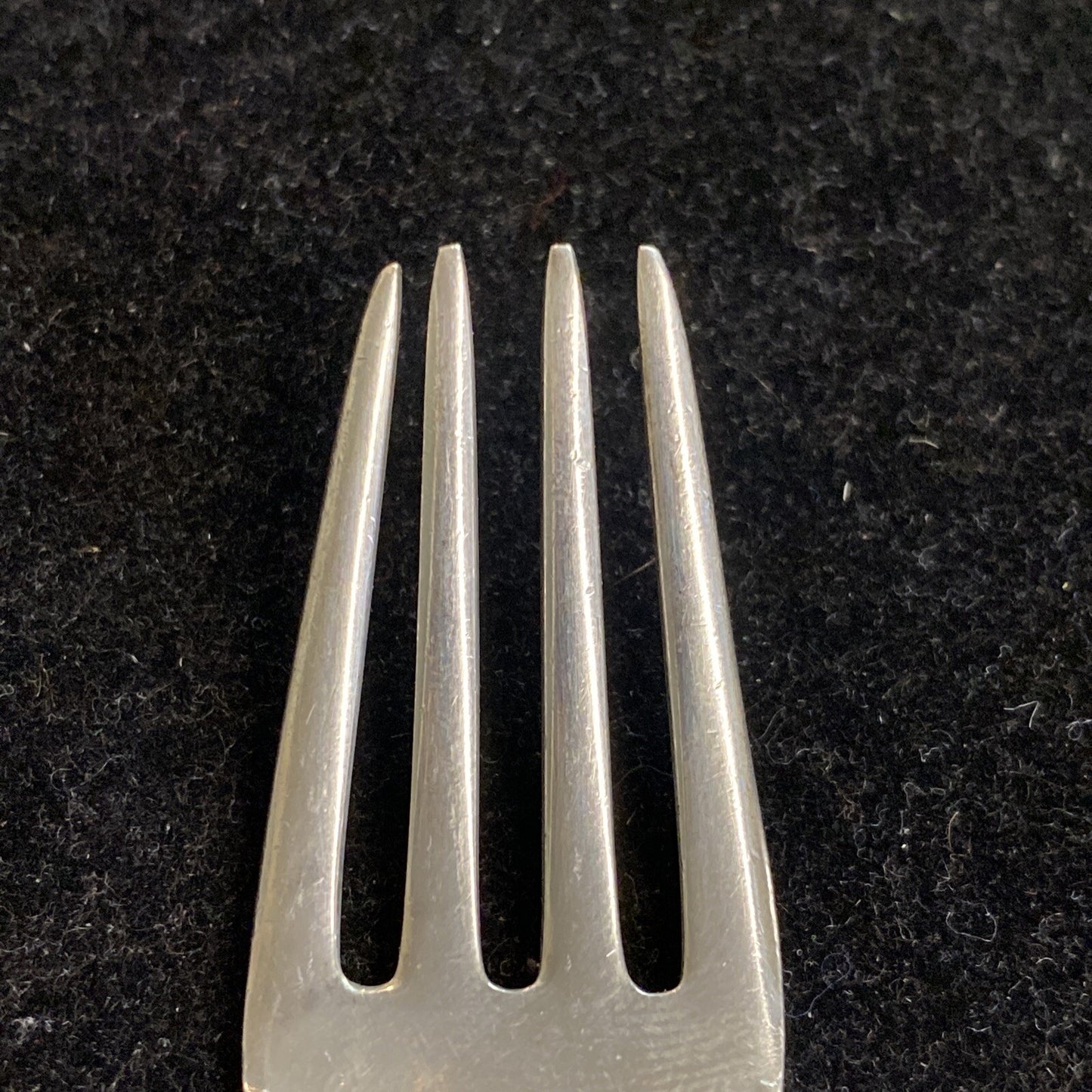 Gorham Sterling Chantilly 4 1/2" Baby Fork 24.66g 1895