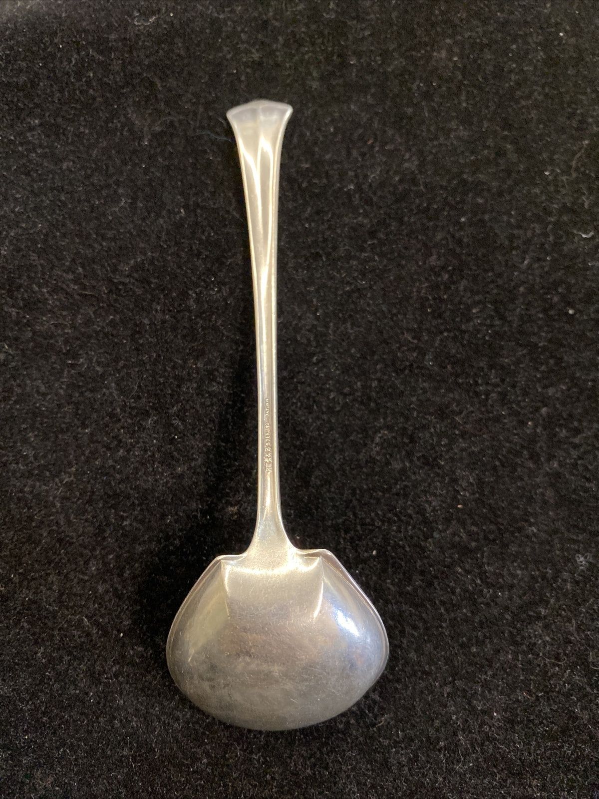 Wallace "America" Sterling 5 1/4" Solid Sauce Ladle 1915 No Mono