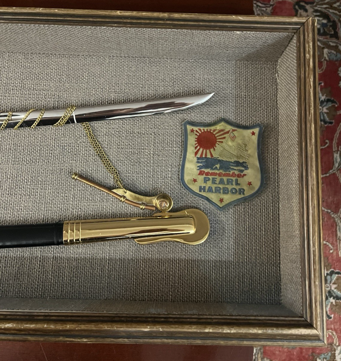 Marine Officer NCO Mameluke Sword & Scabbard 4 Patches Navy Badge in Shadow Box