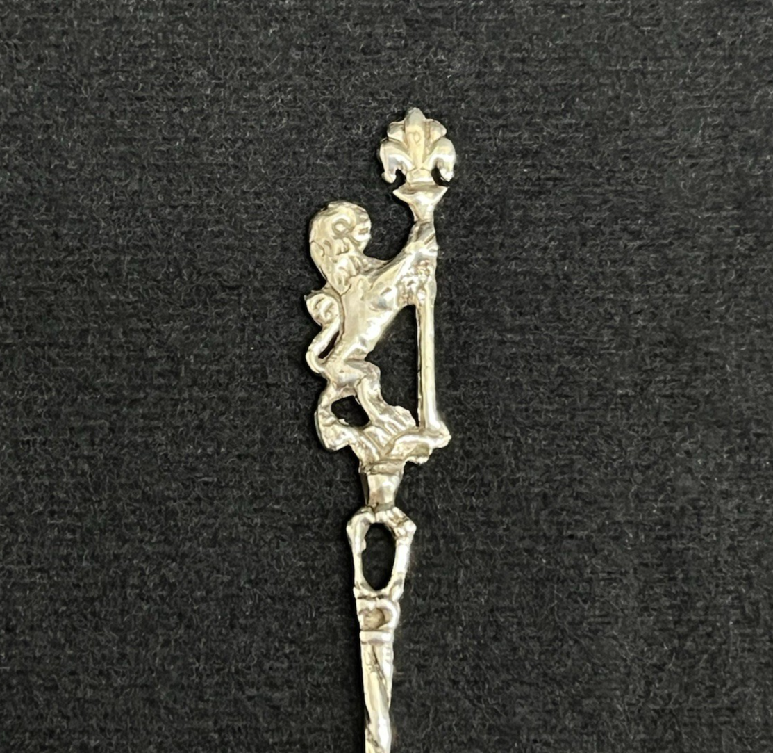 Antique Italian 5g Firenze .800 Silver Heraldic Lion Figural Olive Fork 4"