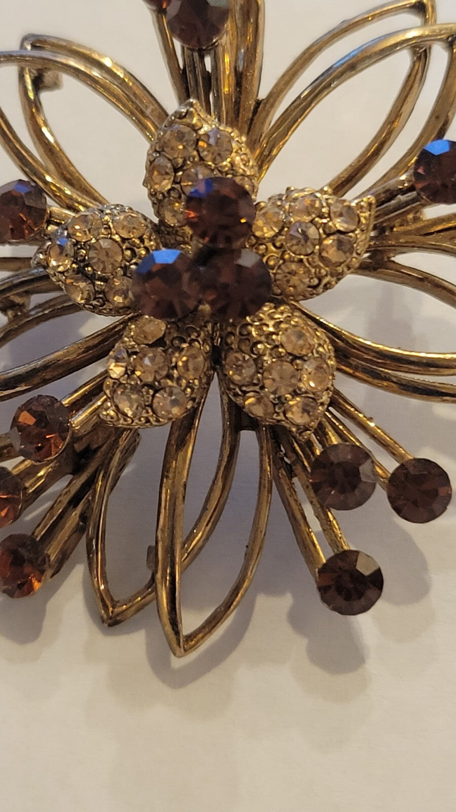 Vintage Signed WD Whiting & Davis Bronze Tone  Rhinestone Brooch