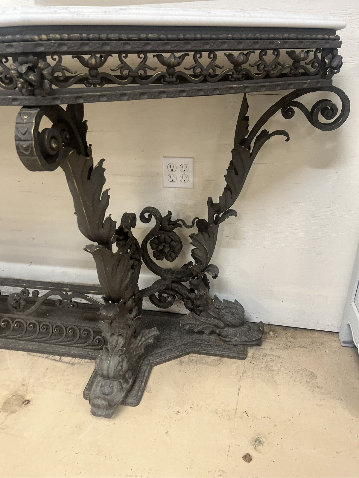 ANTIQUE ITALIAN VENETIAN WROUGHT IRON CONSOLE SIDEBOARD W/ WHITE QUARTZ TOP 105”