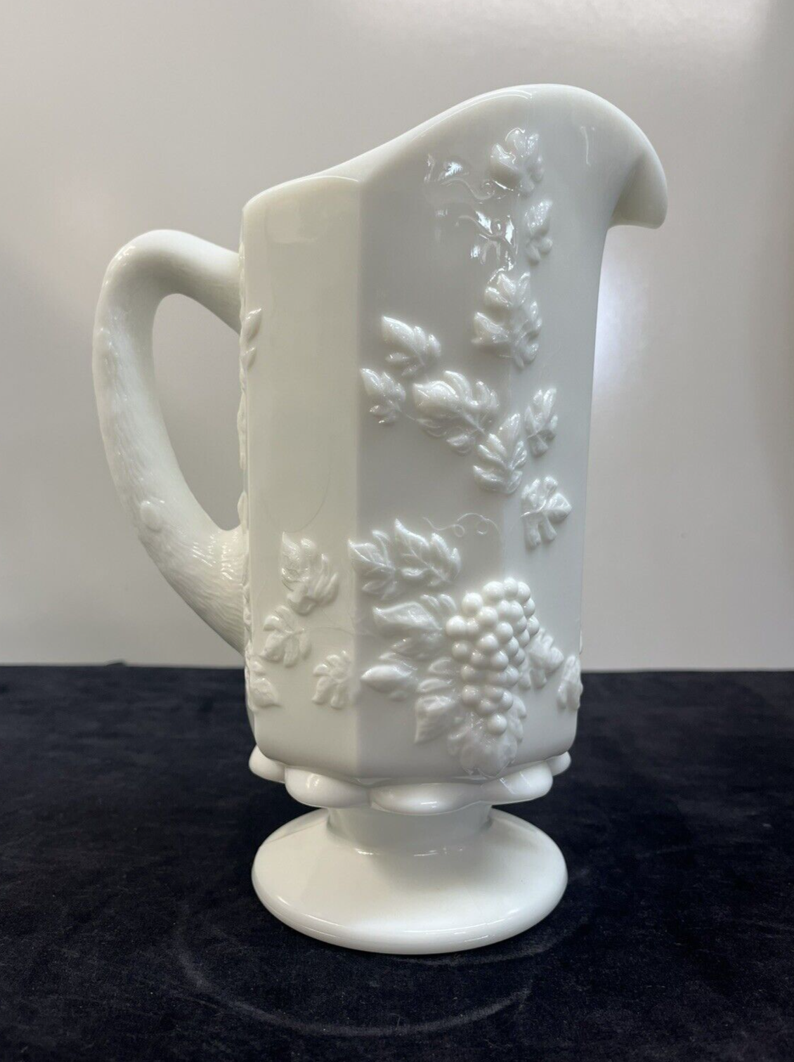 Vintage Westmoreland Milk Glass Panel Grape & Ivy Quart Pitcher 9"
