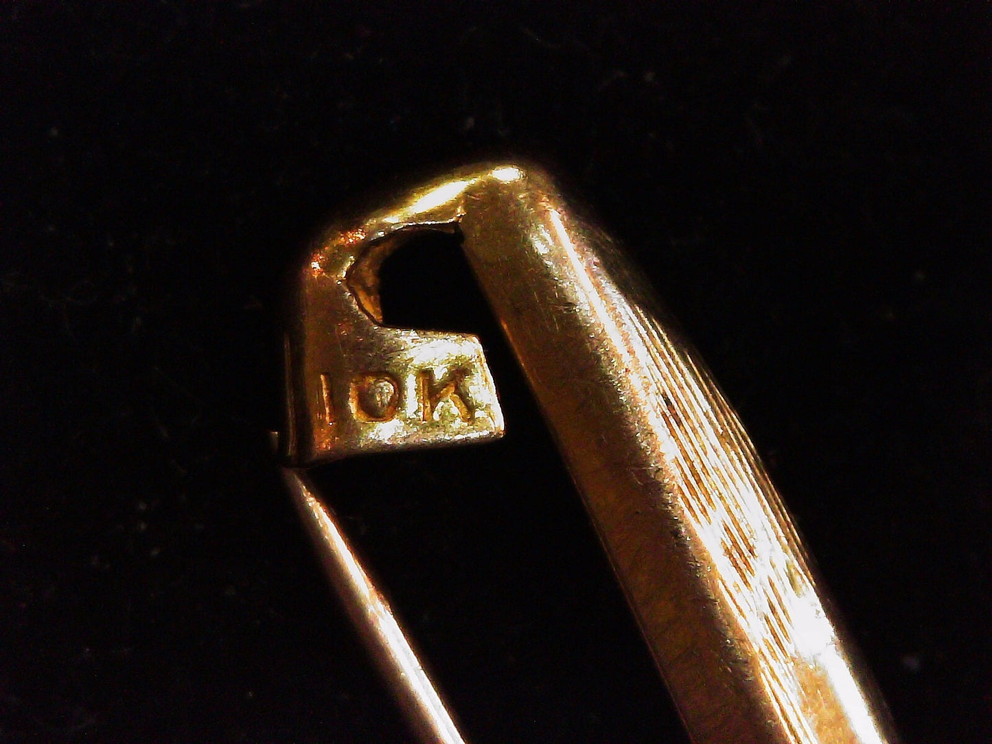 Antique 10k Yellow Gold Baby Beaty Pin 0.3g