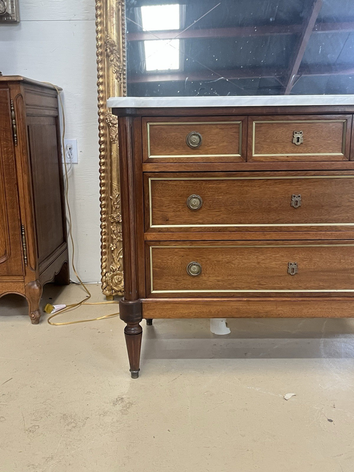 FRENCH LOUIS XVI WHITE MARBLE-TOP MAHOGANY 3-DRAWER COMMODE CHEST OF DRAWERS