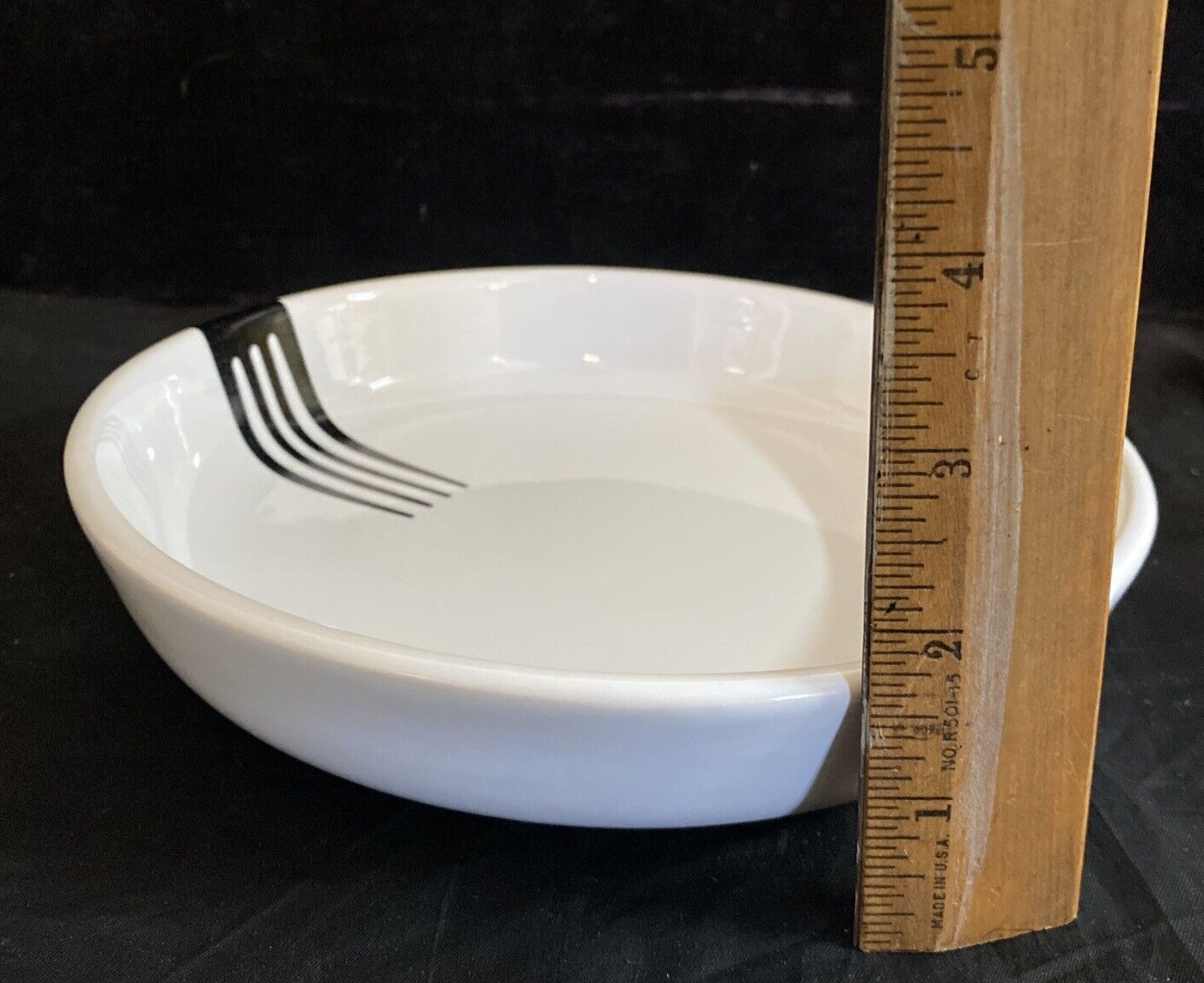 Bosa Dinner Place Set Italy by Sandra Bautista "Shadow Placemat"  Orig box