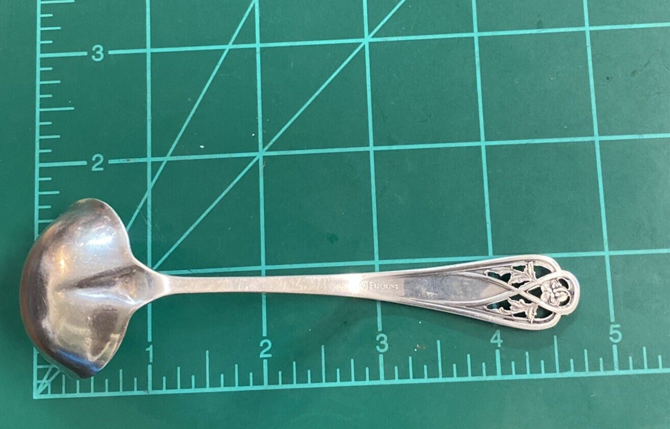 Frank Whiting Co. Pierced Sterling Silver 4 3/4" Serving Sauce Ladle 20.37g Mono