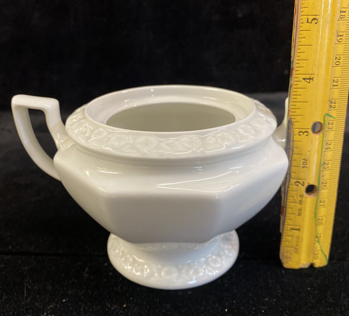 Rosenthal Classic Rose Maria White 6 1/4" Sugar Bowl & Creamer