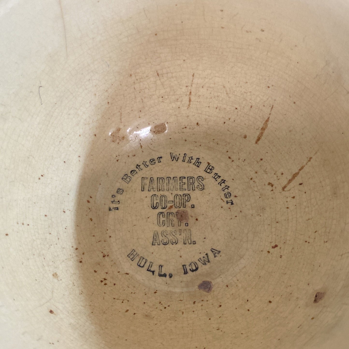 Watt Ware USA Apple 7 1/4" Bowl #7 Farmer's Co-Op Cry. Ass'n.