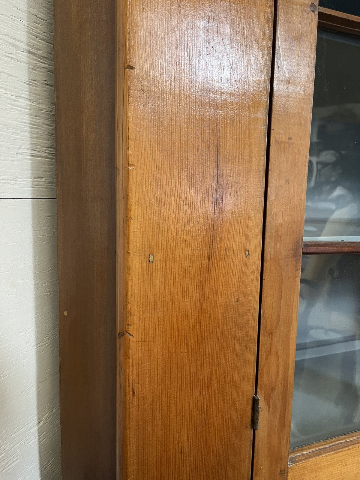 AMERICAN FEDERAL PINE & MAPLE CORNER CUPBOARD 81.5" High