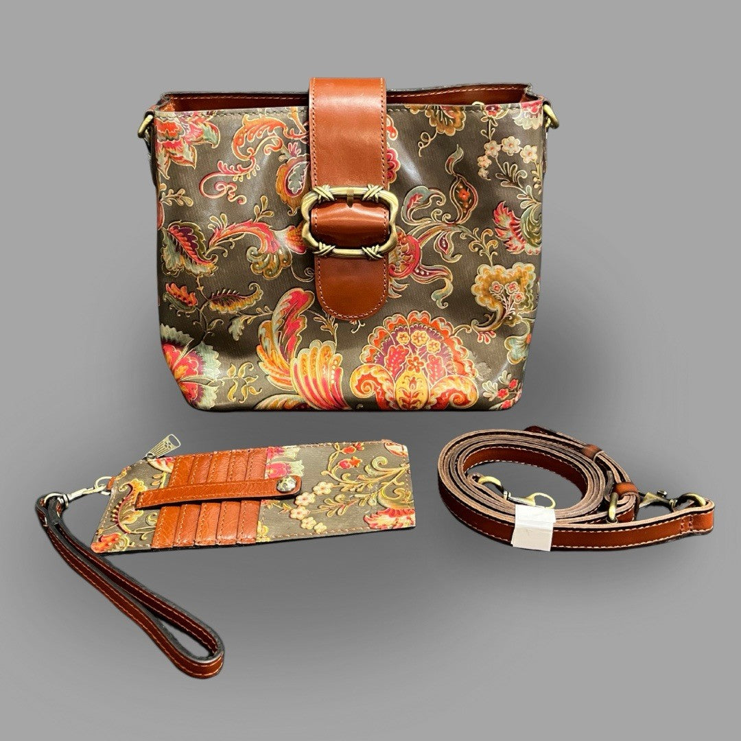 Patricia Nash Martano Belted Bucket Top Leather Bag w/ Strap & Card Wallet