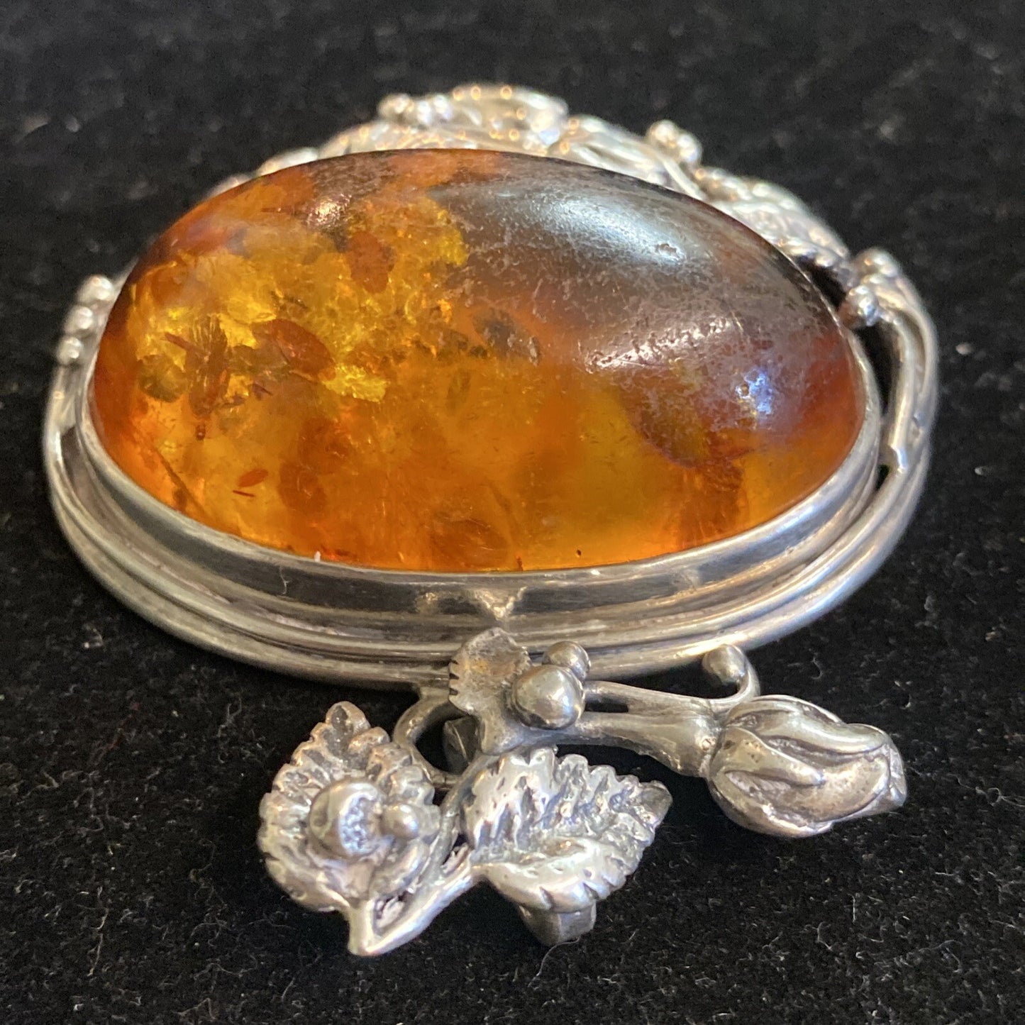 Sterling Silver & Amber 2 3/4" Pendant 51.3g