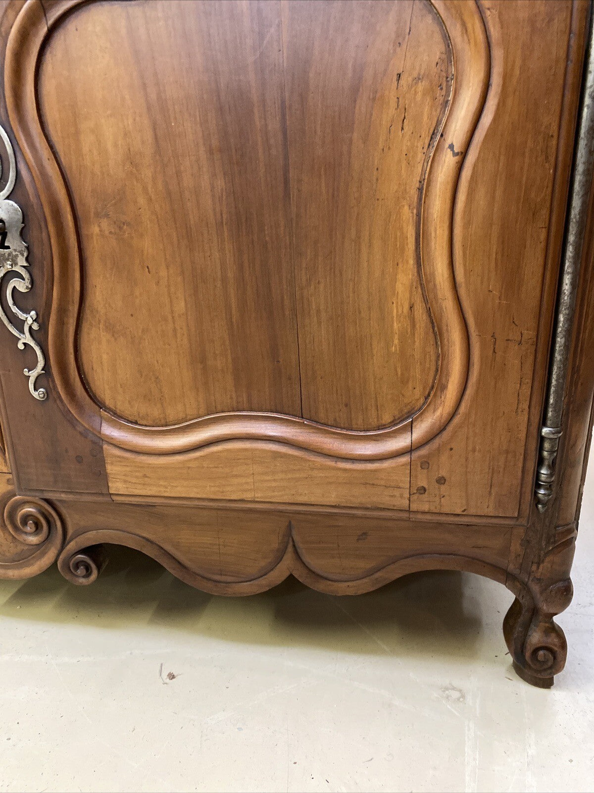 ANTIQUE FRENCH PROVINCIAL FRUITWOOD FARMHOUSE RUSTIC SIDEBOARD EARLY 1800's