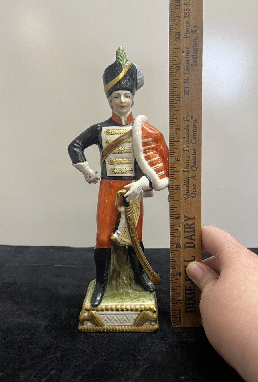 1853 Capodimonte Napoleonic Hussar 10" Tall