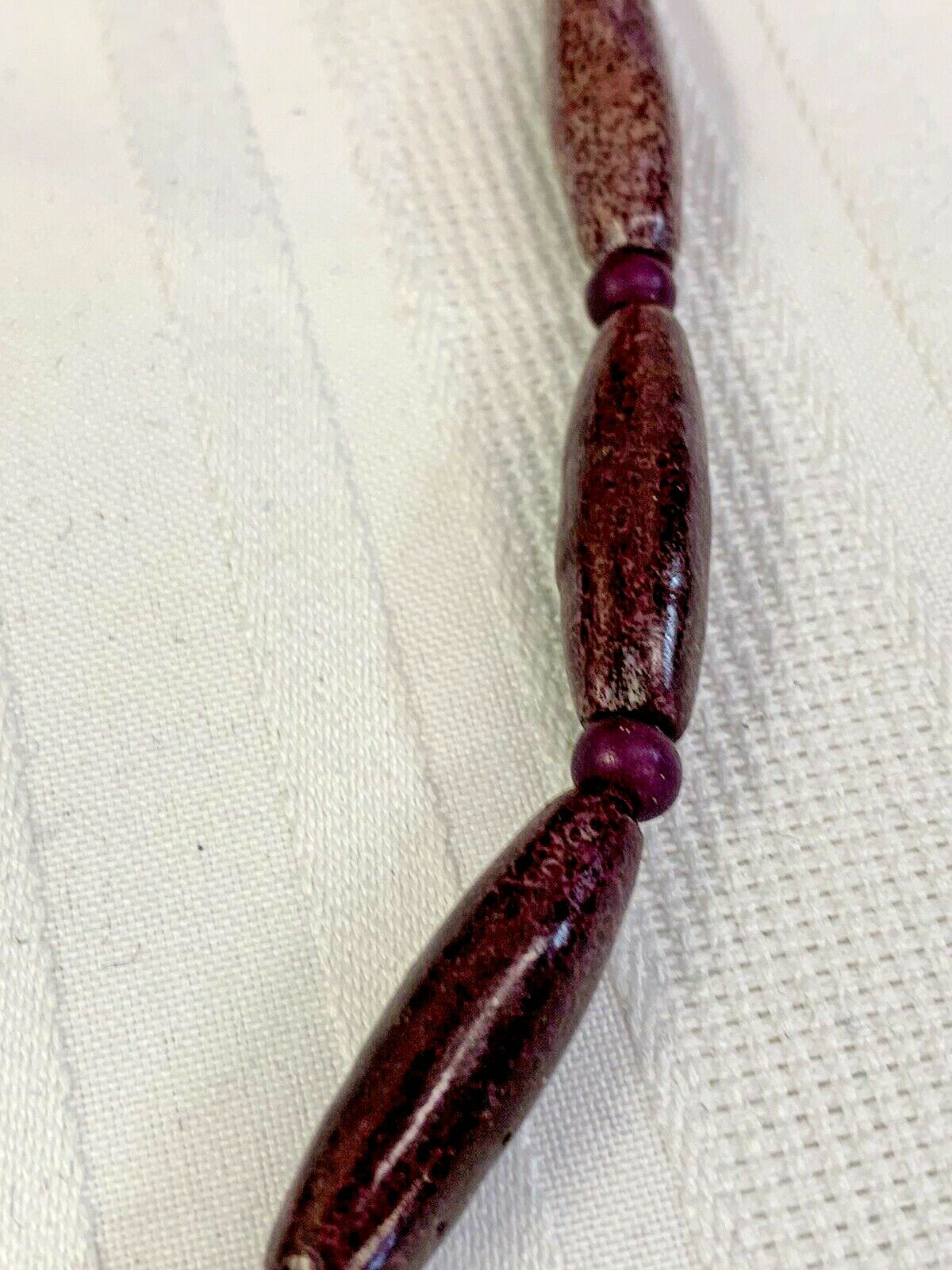 Inlaid Epoxy Green Resin Flower Necklace Beads Real stone burgundy Beads Vintage