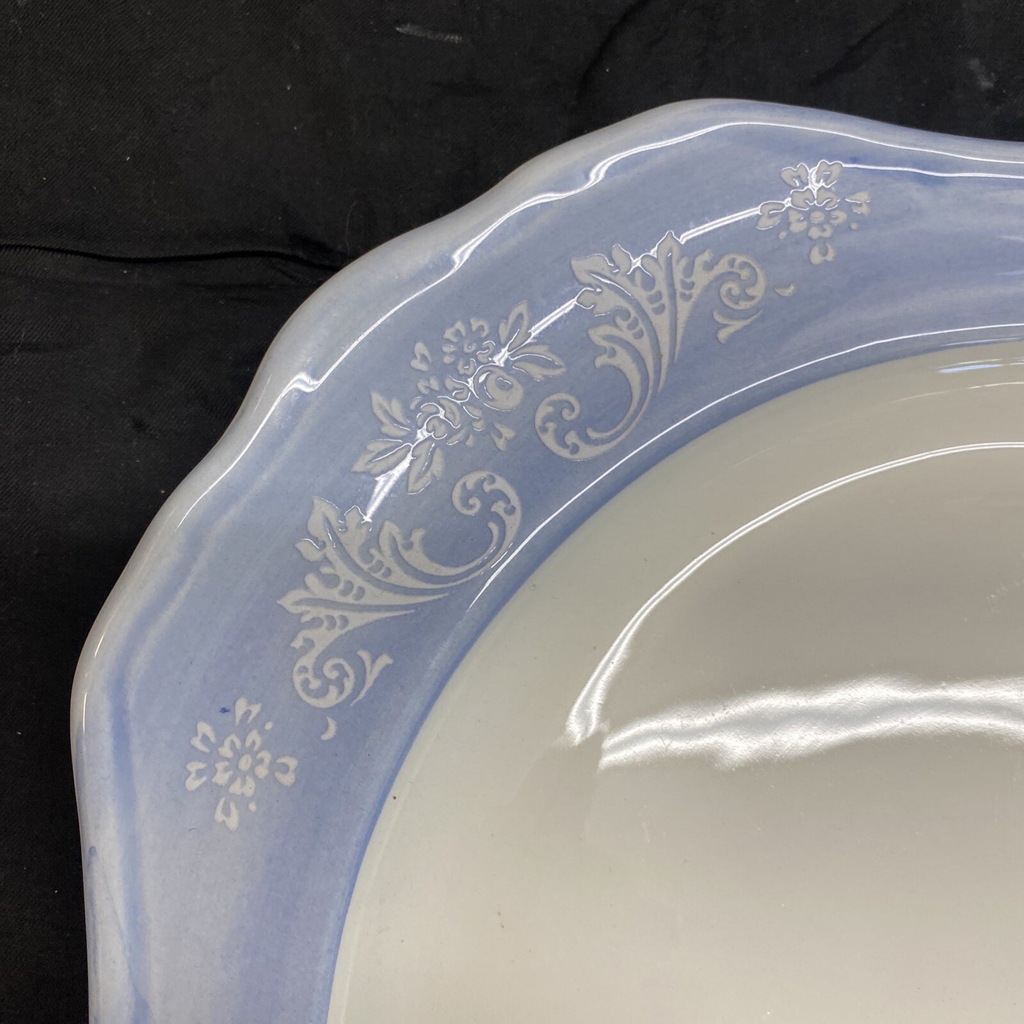 Ceramica Due Torri Italy 11 3/4" Dinner Plate KM19