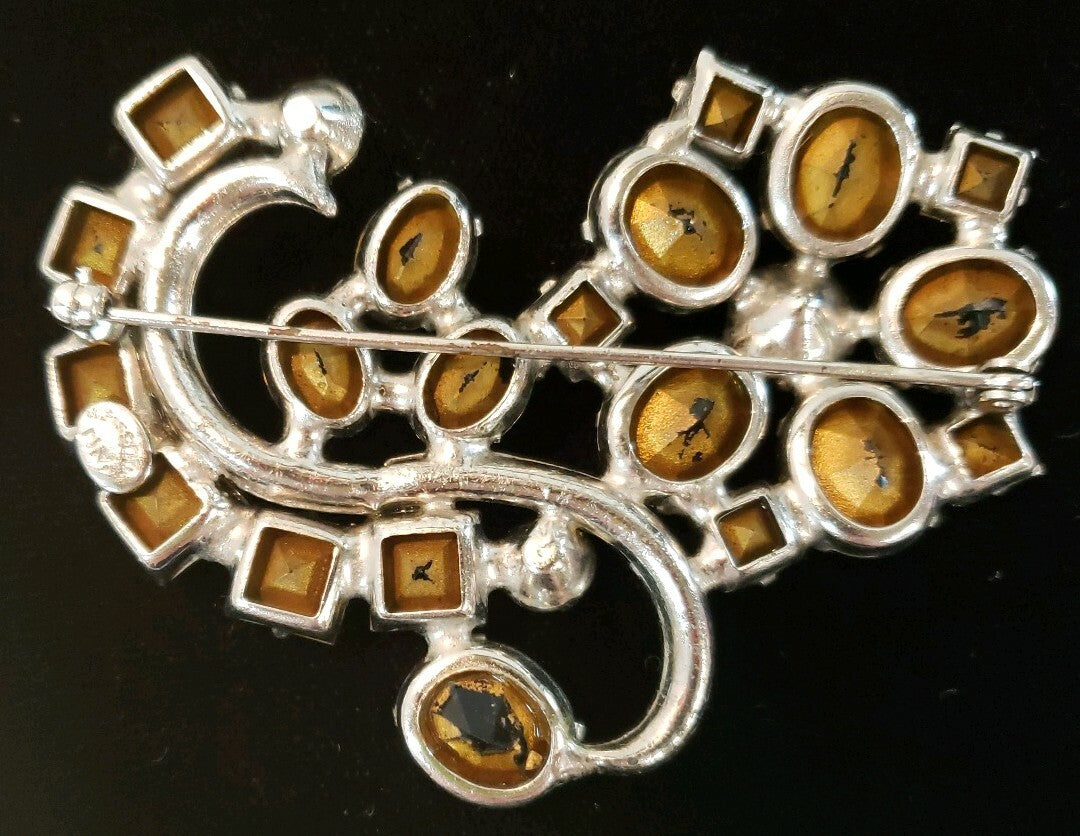 Vintage Signed Weiss Smoky Gray & Crystal Rhinestone Brooch Prong Set