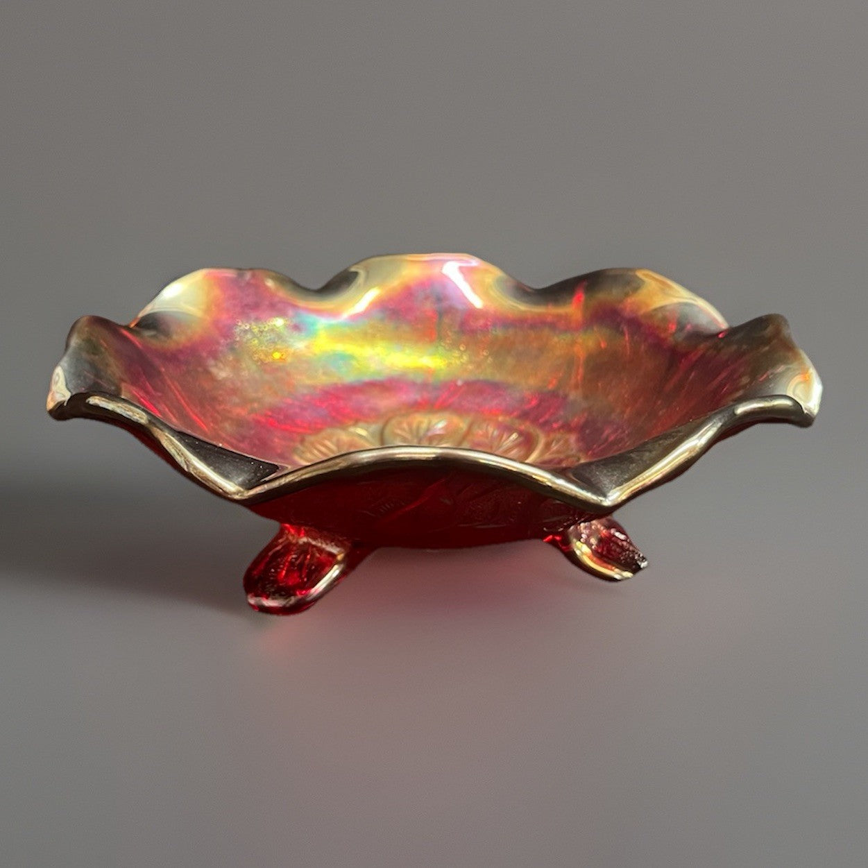 Vintage Imperial Glass OH Carnival Everglade Sunset Ruby 3-Toed Crimped Bowl 7"