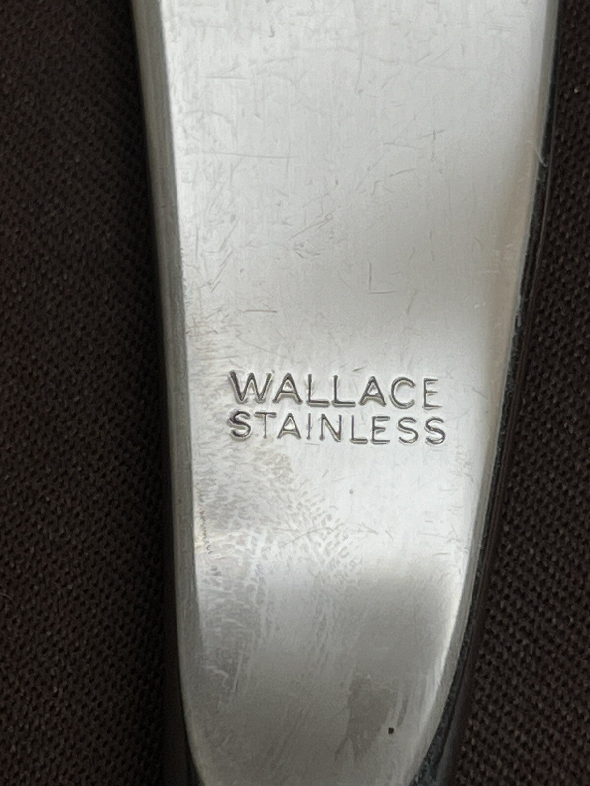 La Reine Wallace Pair of  Butter Spreaders Paddle Blade Hollow Handle NM 6 1/4"