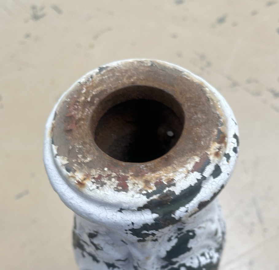 WHITE PAINTED FRENCH CAST IRON FOLIATED STANCHION BOLLARD POST 24.5"