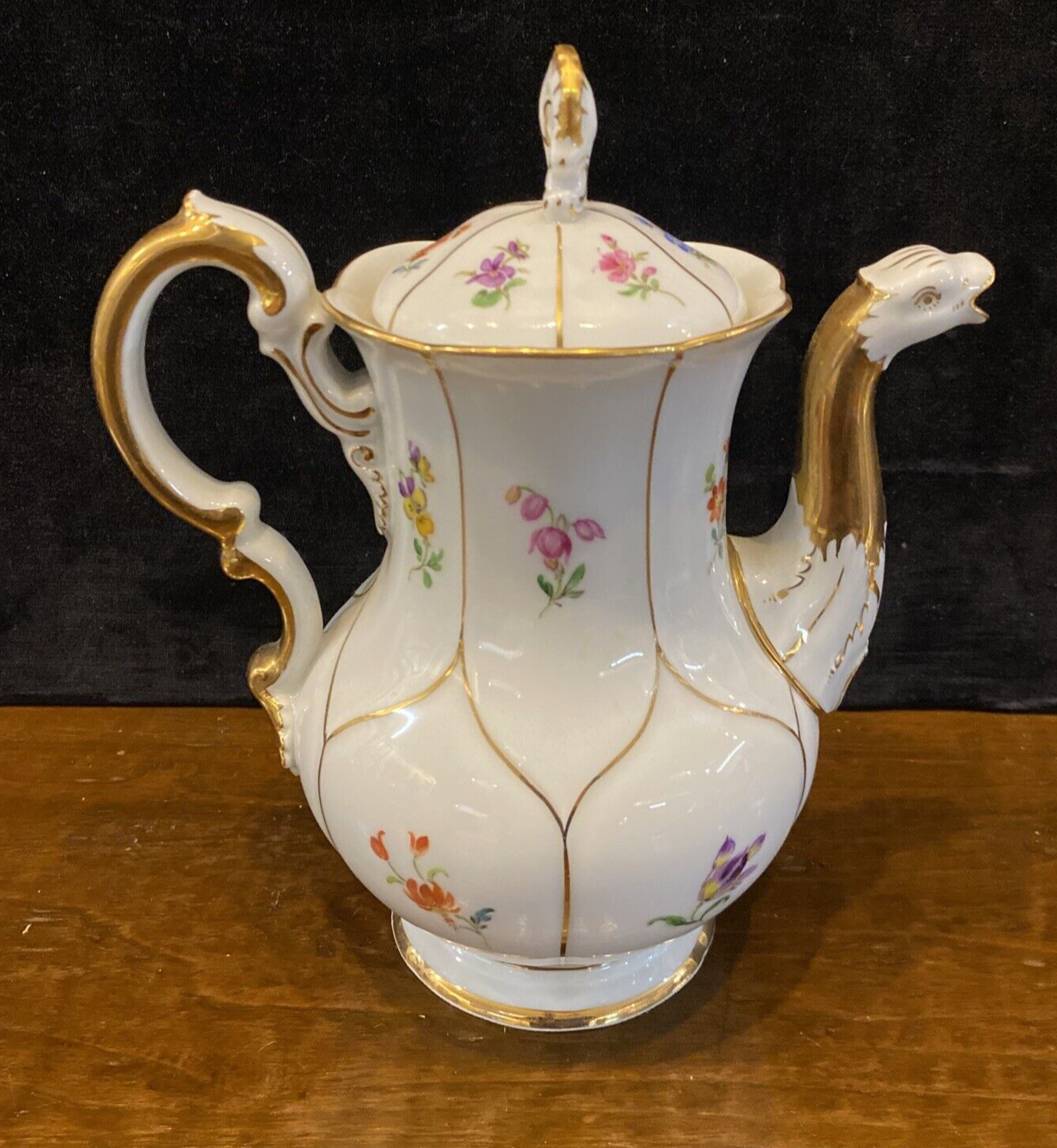 Meissen “Strewn Flower” Teapot Creamer Sugar Coffee & Tea Service Set of 7