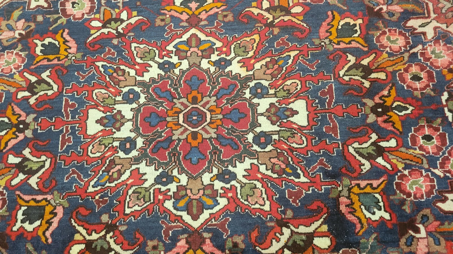 Hand Tied Rug 13 ft x 15 ft Bakhtiar AW8