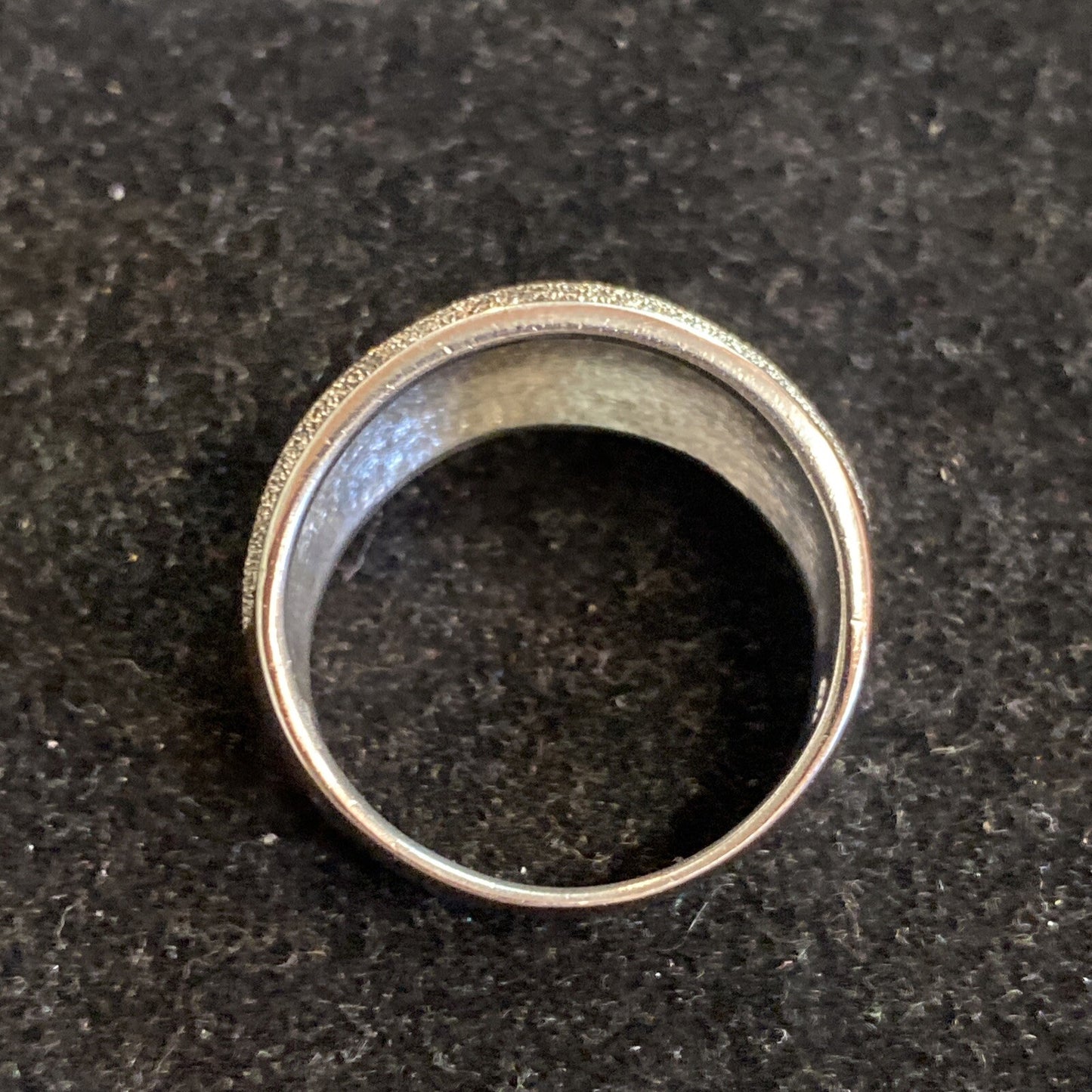 Sterling Silver 925 Dome Ring SZ 8.5 5.7g