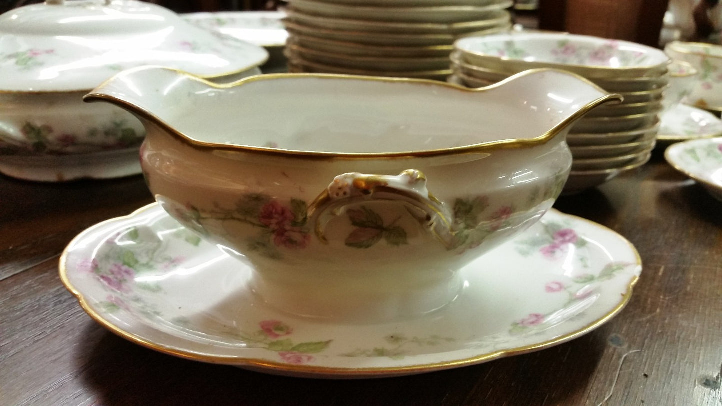 T Haviland  Gravy Boat w U Plate Pink Roses/Green Leaves/Sm Gray Flowers S161V