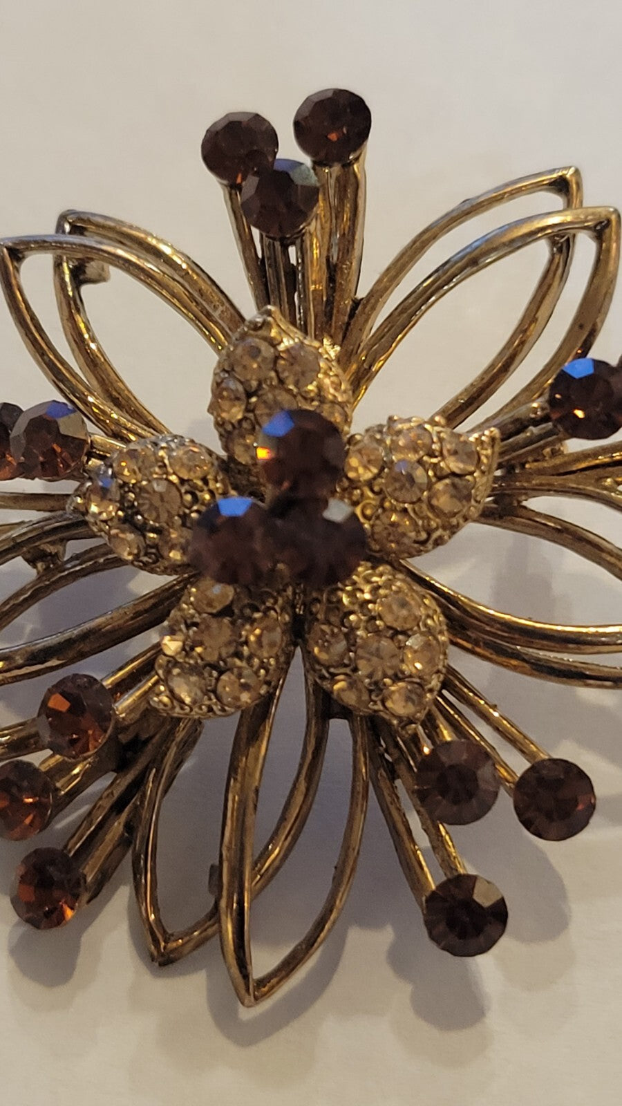 Vintage Signed WD Whiting & Davis Bronze Tone  Rhinestone Brooch