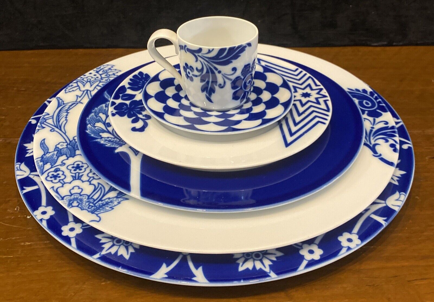 Sieger Furstenberg Wunderkammer Blue White 6 pc Retail $840 Rare Germany