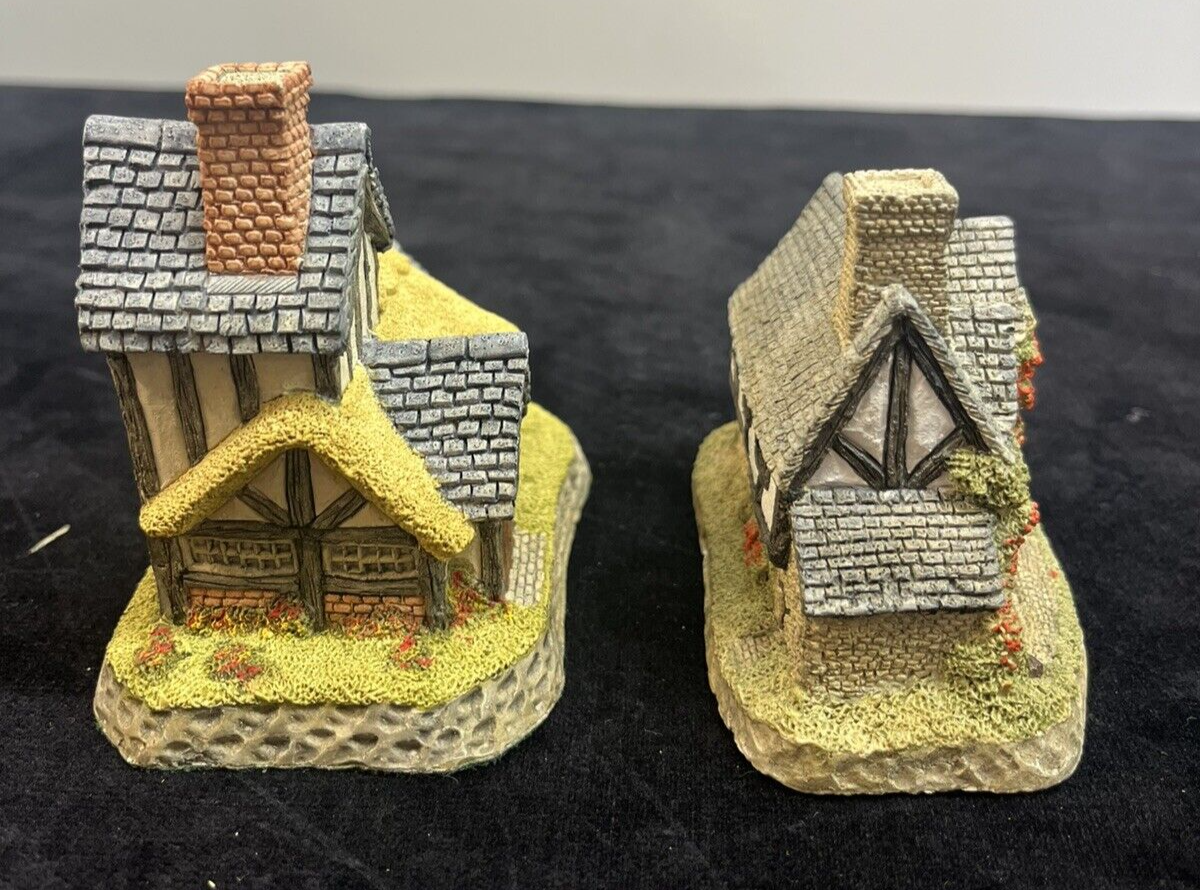 David Winter Cottages Lot Of 4: Cobbler, Hogs Head Beer, Pottery, Cartwrights