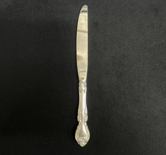 Melrose by Gorham 67.13g Sterling Place Size Knife 9 1/8 in "G" Gorham Mark