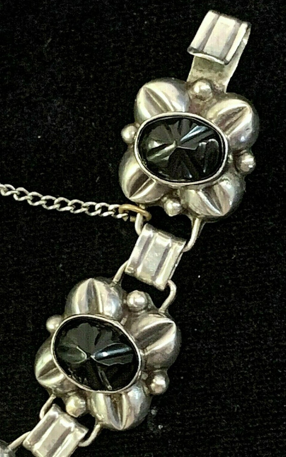 Vtg Taxco Signed Sterling Silver & Onyx 7 Link Bracelet  7 1/2" w Safety Chain