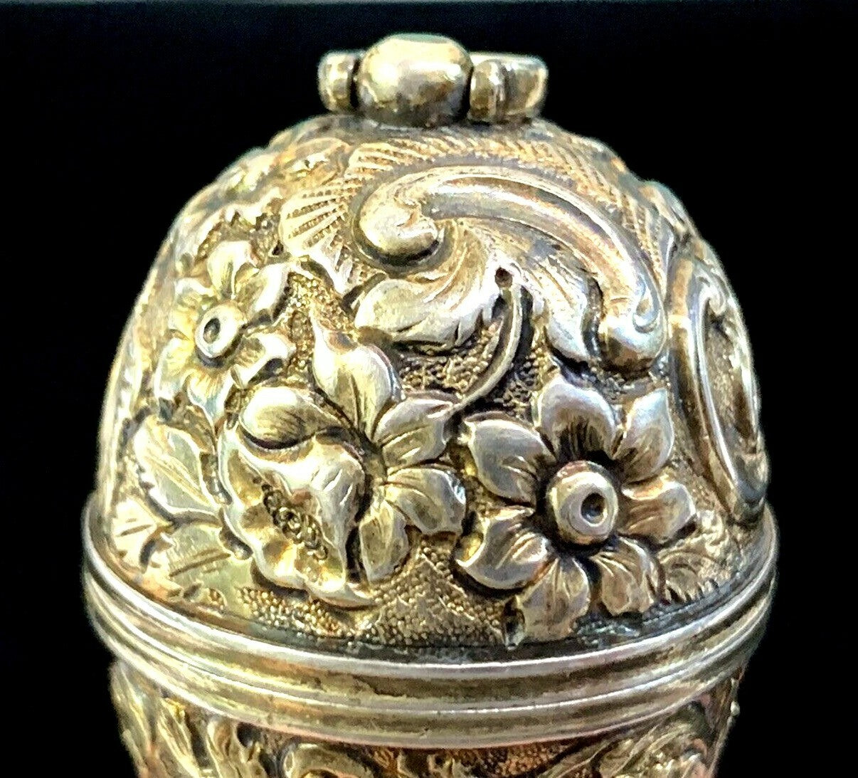 Ornate Silver Gilt Repousse Cachou Patch Snuff Box Georgian London 1760 Pendant