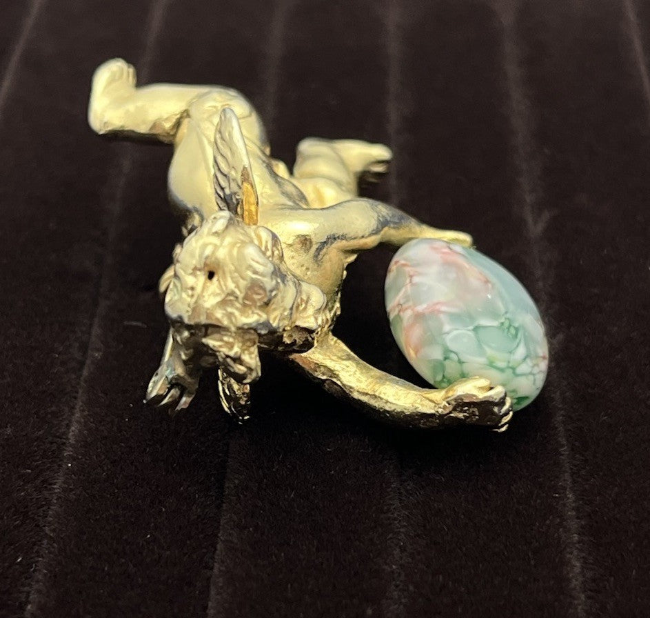 Rare Hattie Carnegie Cherub Brooch Pin Clutching lg Oval Faux Swivel Stone 1950