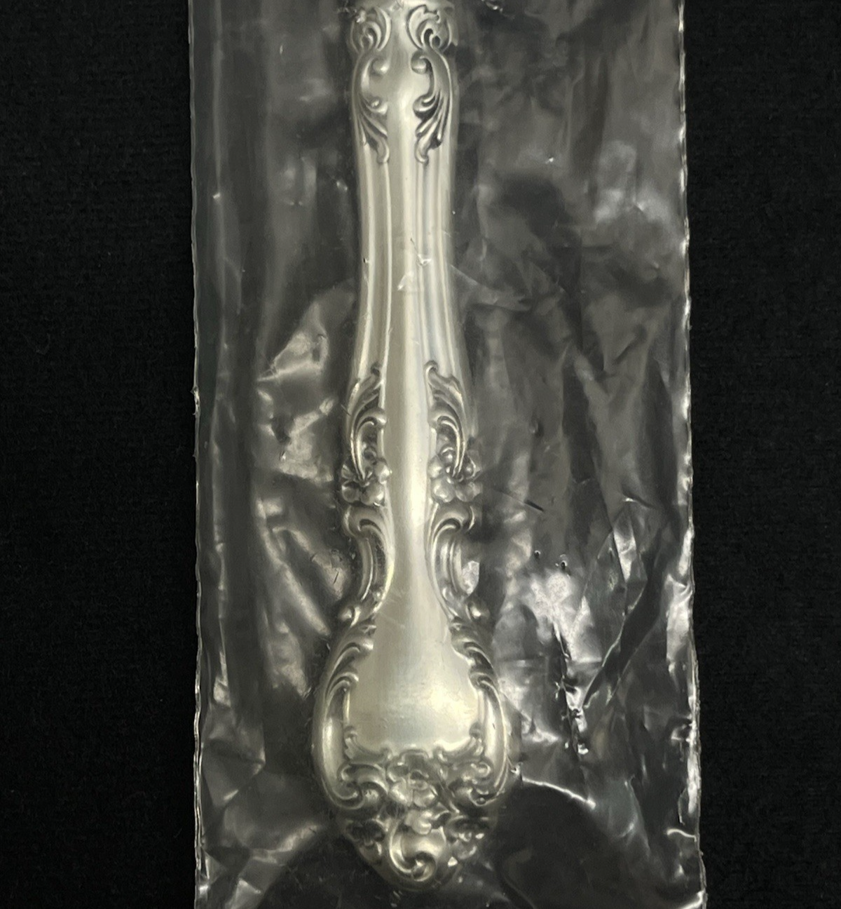 UNOPENED Melrose by Gorham 77.06g Sterling Silver Place Size Knife 9 1/8"